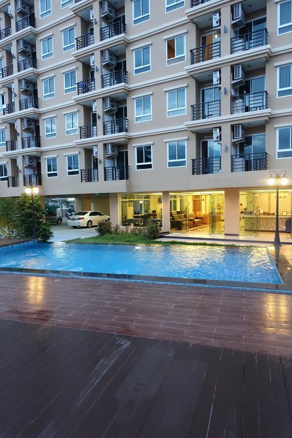 V Residence Pattaya Esterno foto