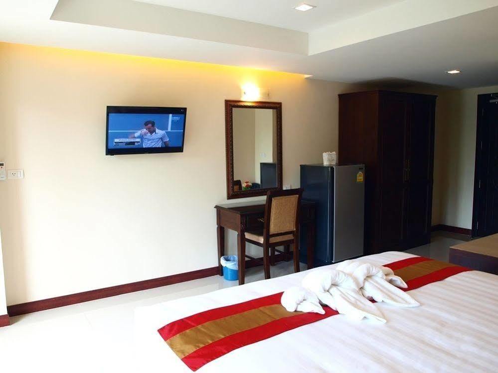 V Residence Pattaya Esterno foto