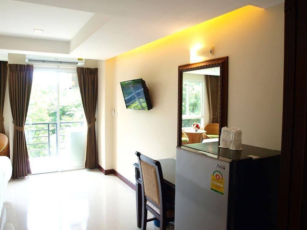 V Residence Pattaya Esterno foto