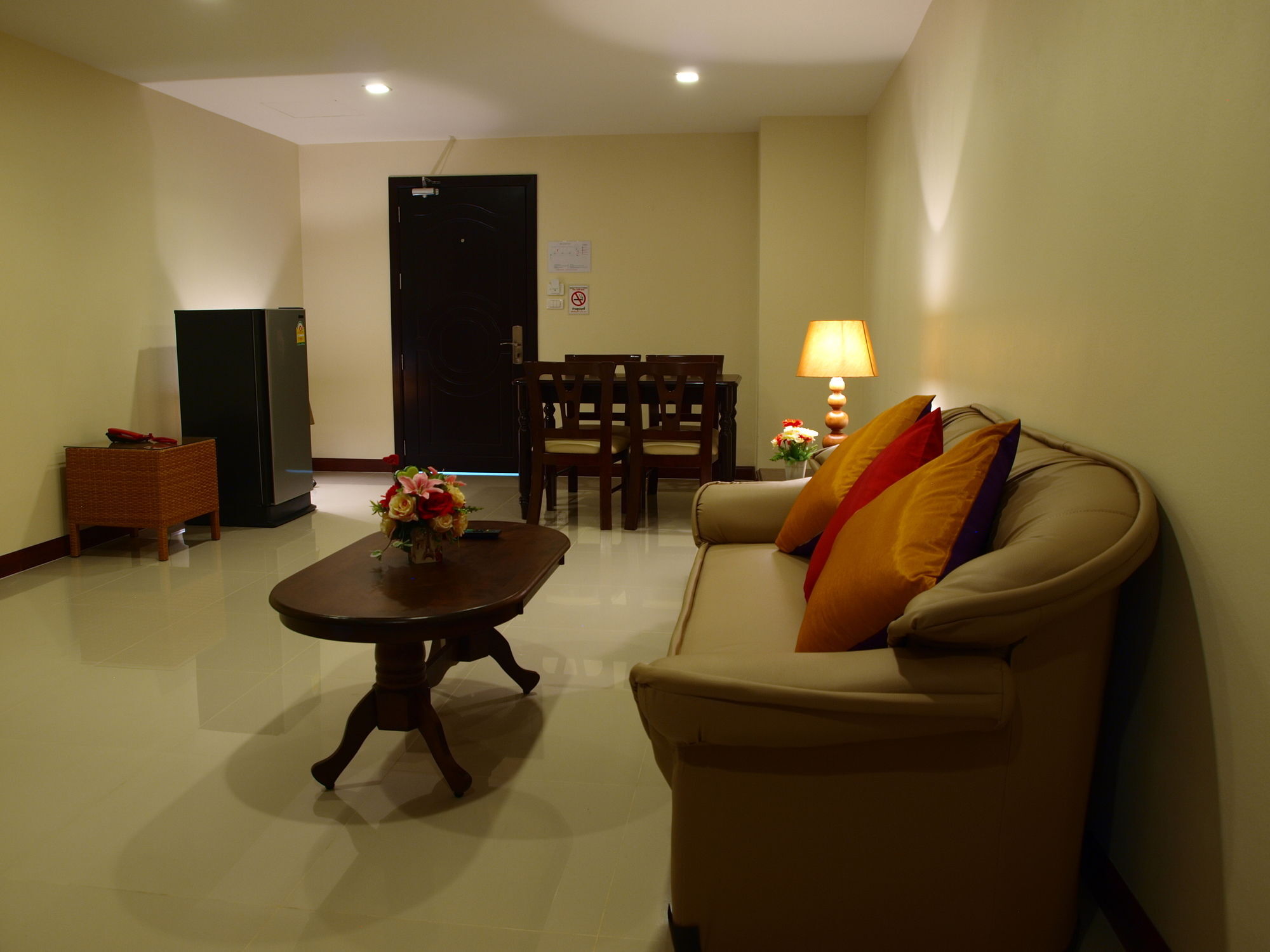 V Residence Pattaya Esterno foto